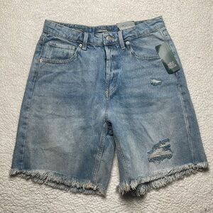 Wild Fable Denim Jeans Shorts Raw Hem Distressed high Rise Bermuda Size 8